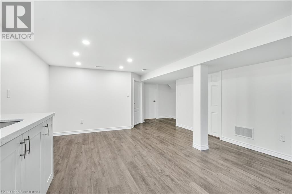 245 East 32nd Street Unit# Lower, Hamilton, Ontario  L8V 3S3 - Photo 12 - 40719421