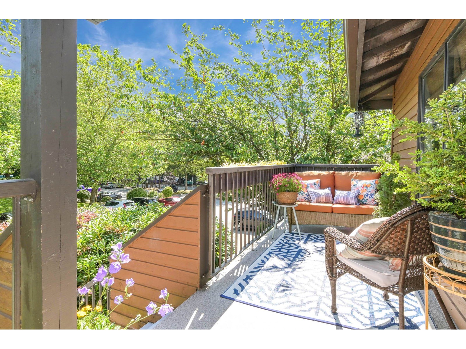 1503 10620 150 Street, Surrey, British Columbia  V3R 7K2 - Photo 1 - R3011150