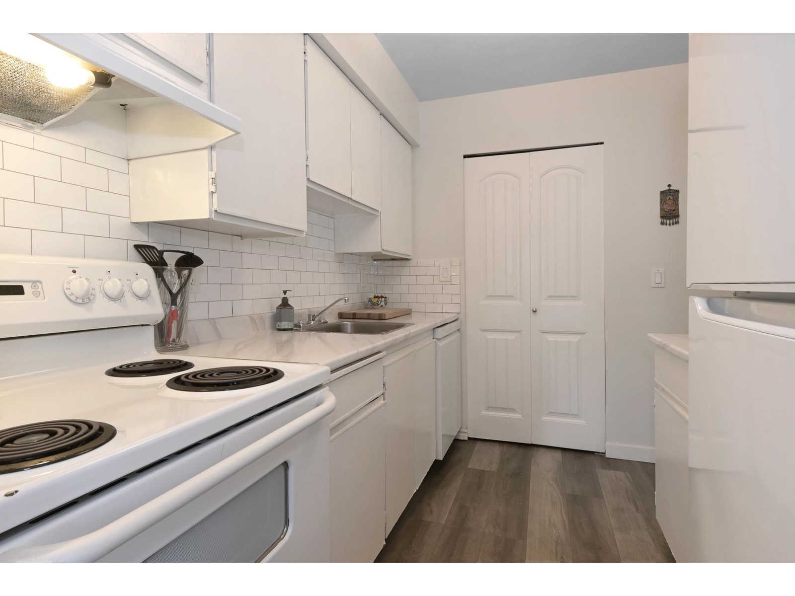 1503 10620 150 Street, Surrey, British Columbia  V3R 7K2 - Photo 8 - R3011150