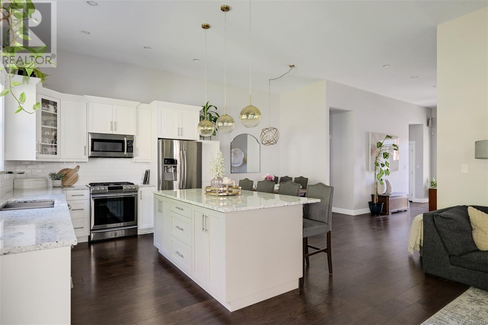 856 Hayden Pl, Mill Bay, British Columbia  V0R 2P3 - Photo 14 - 1000471