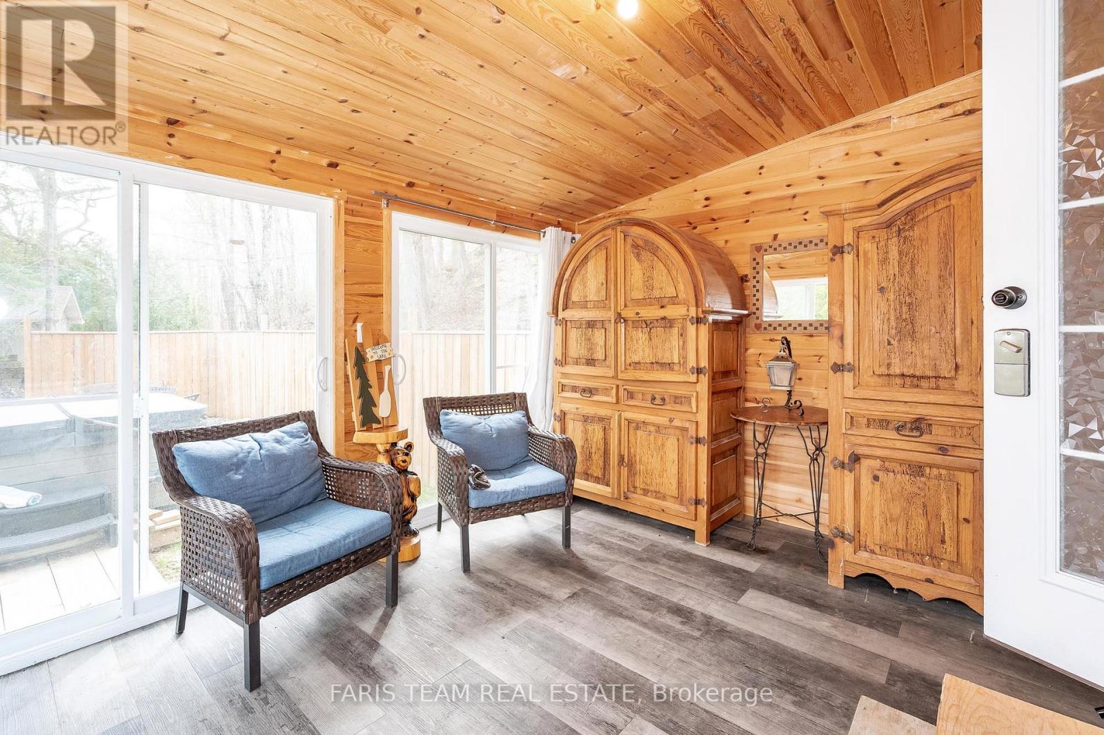 1036 Beverley Lane, Minden Hills, Ontario  K0M 2L1 - Photo 9 - X12203308
