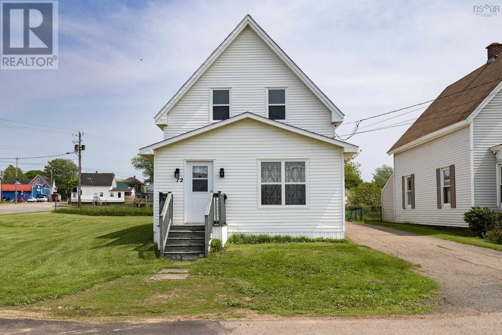 72 Lower Laplanche Street, Amherst, Nova Scotia  B4H 1Z4 - Photo 2 - 202513804