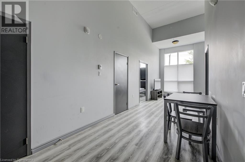 275 Larch Street Unit# G105, Waterloo, Ontario  N2L 3R2 - Photo 7 - 40734831