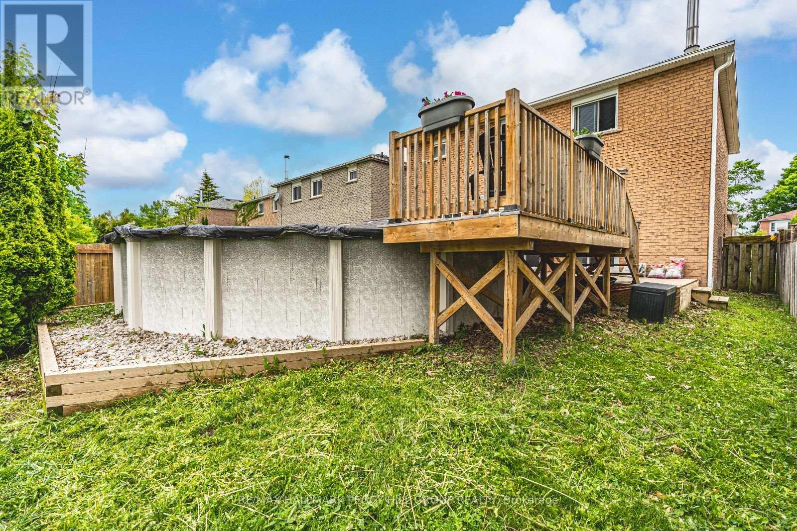 256 Hickling Trail, Barrie, Ontario  L4M 5W7 - Photo 15 - S12137152