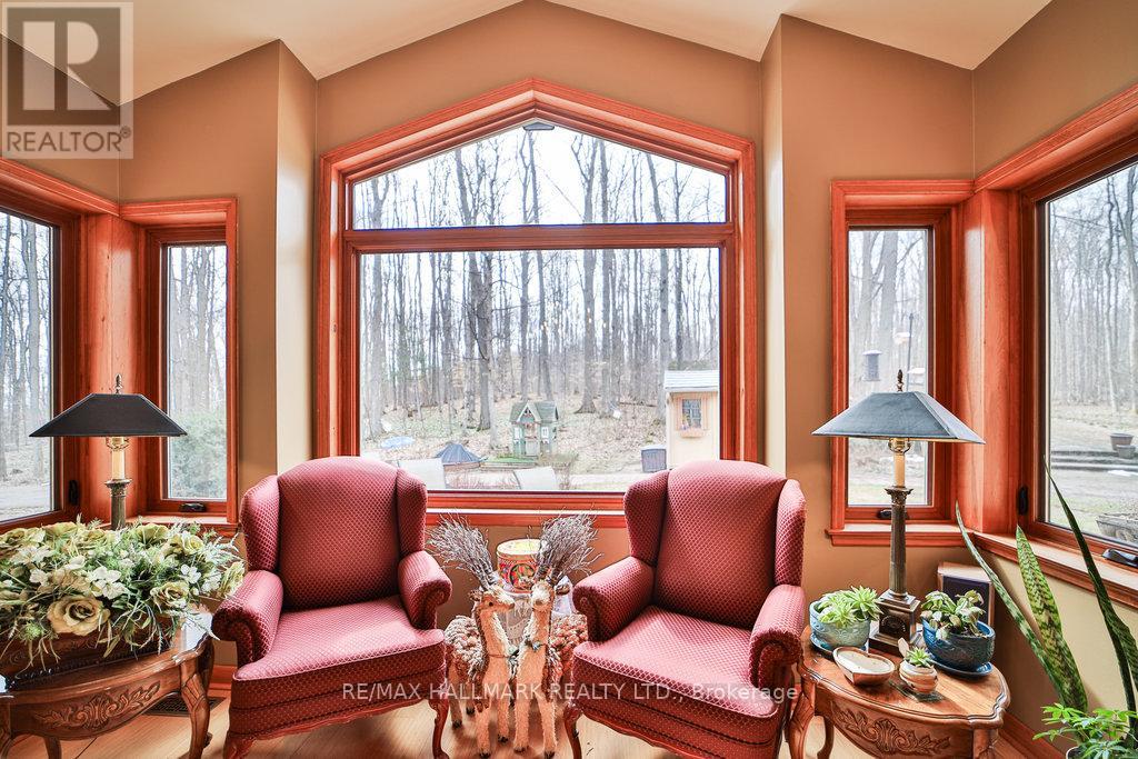 14728 Heritage Road, Caledon, Ontario  L7C 1T7 - Photo 15 - W12036775