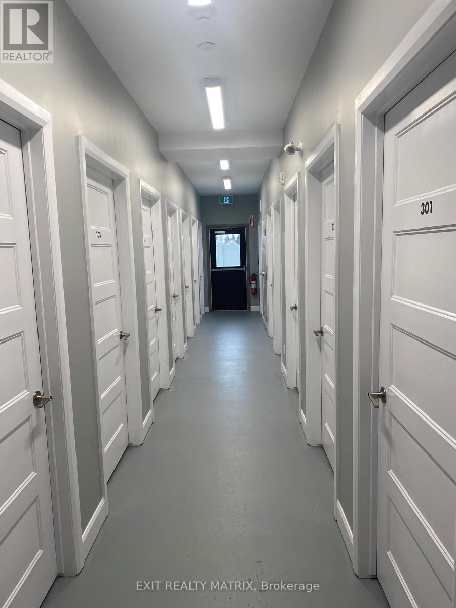 304 - 271 Belfort Street, Russell, Ontario  K0A 1W0 - Photo 16 - X12104393