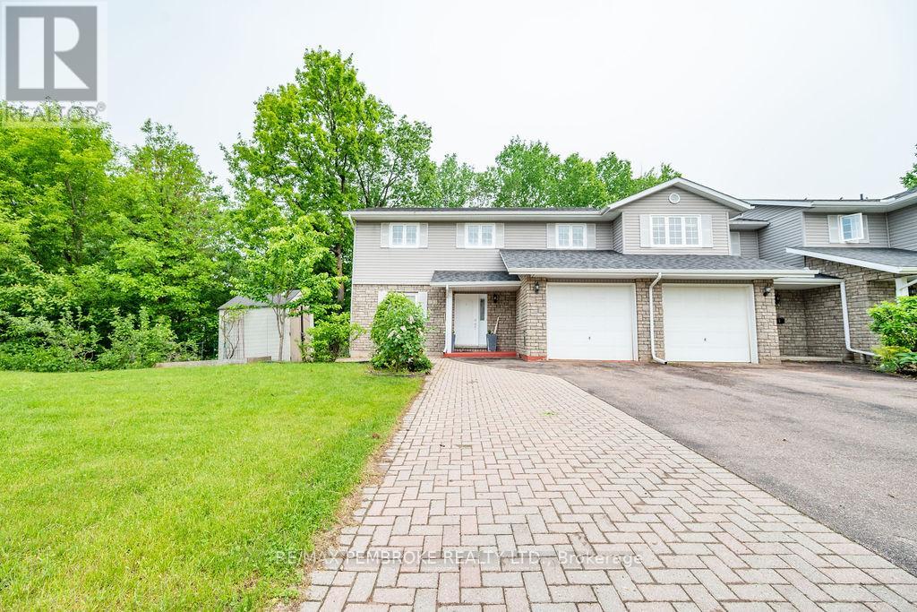 7 Vermont Meadows, Petawawa, Ontario  K8H 3N3 - Photo 1 - X12203365