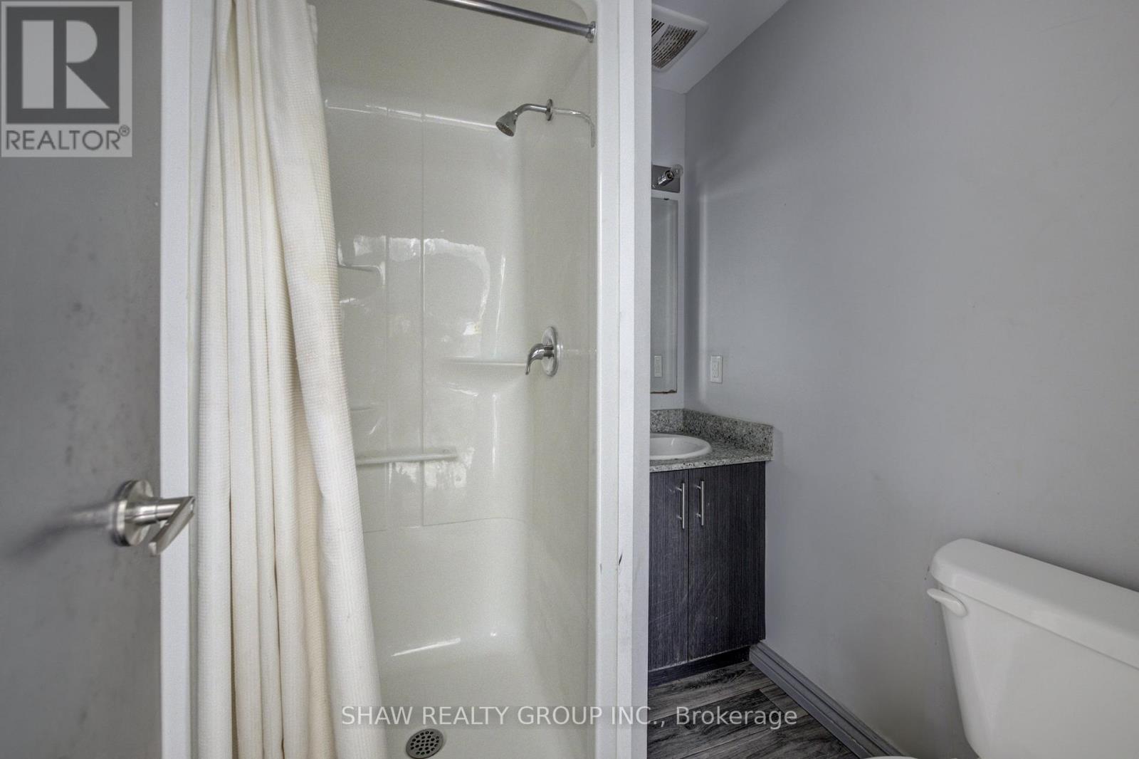 105 - 275 Larch Street, Waterloo, Ontario  N2L 3R2 - Photo 20 - X12182198