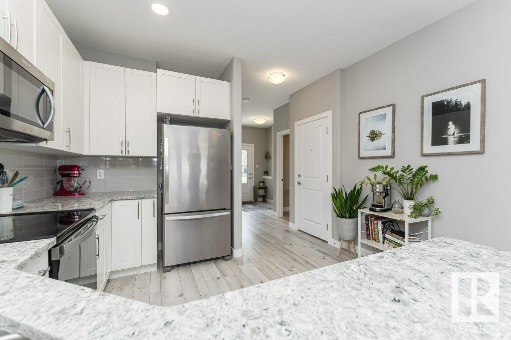 9118 66 Av Nw, Edmonton, Alberta  T6E 0L5 - Photo 11 - E4440967