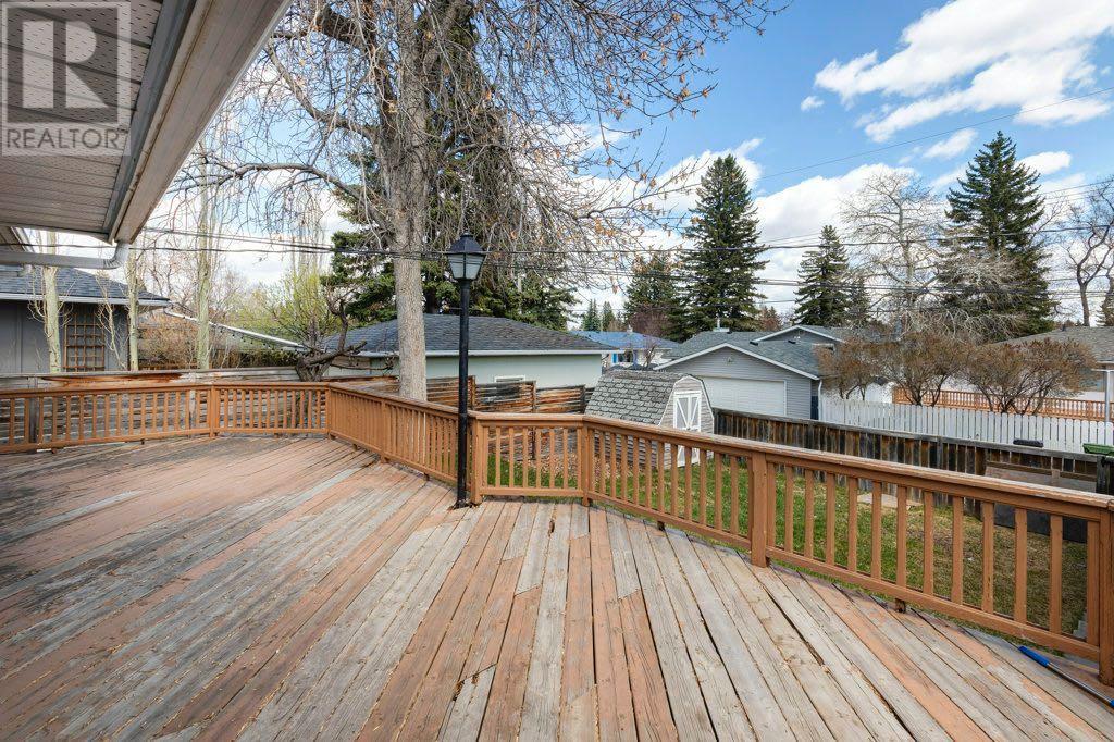 8 Walnut Drive Sw, Calgary, Alberta  T3C 3H1 - Photo 20 - A2211803