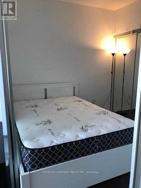 4206 - 386 Yonge Street, Toronto, Ontario  M5B 0A5 - Photo 3 - C12203413