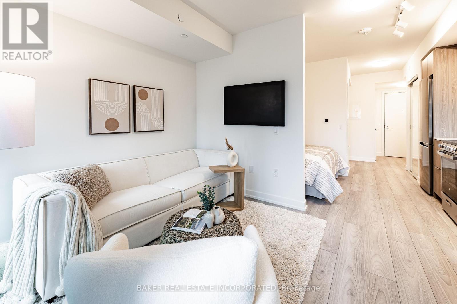512 - 223 Redpath Avenue, Toronto, Ontario  M4P 0E8 - Photo 1 - C12203435