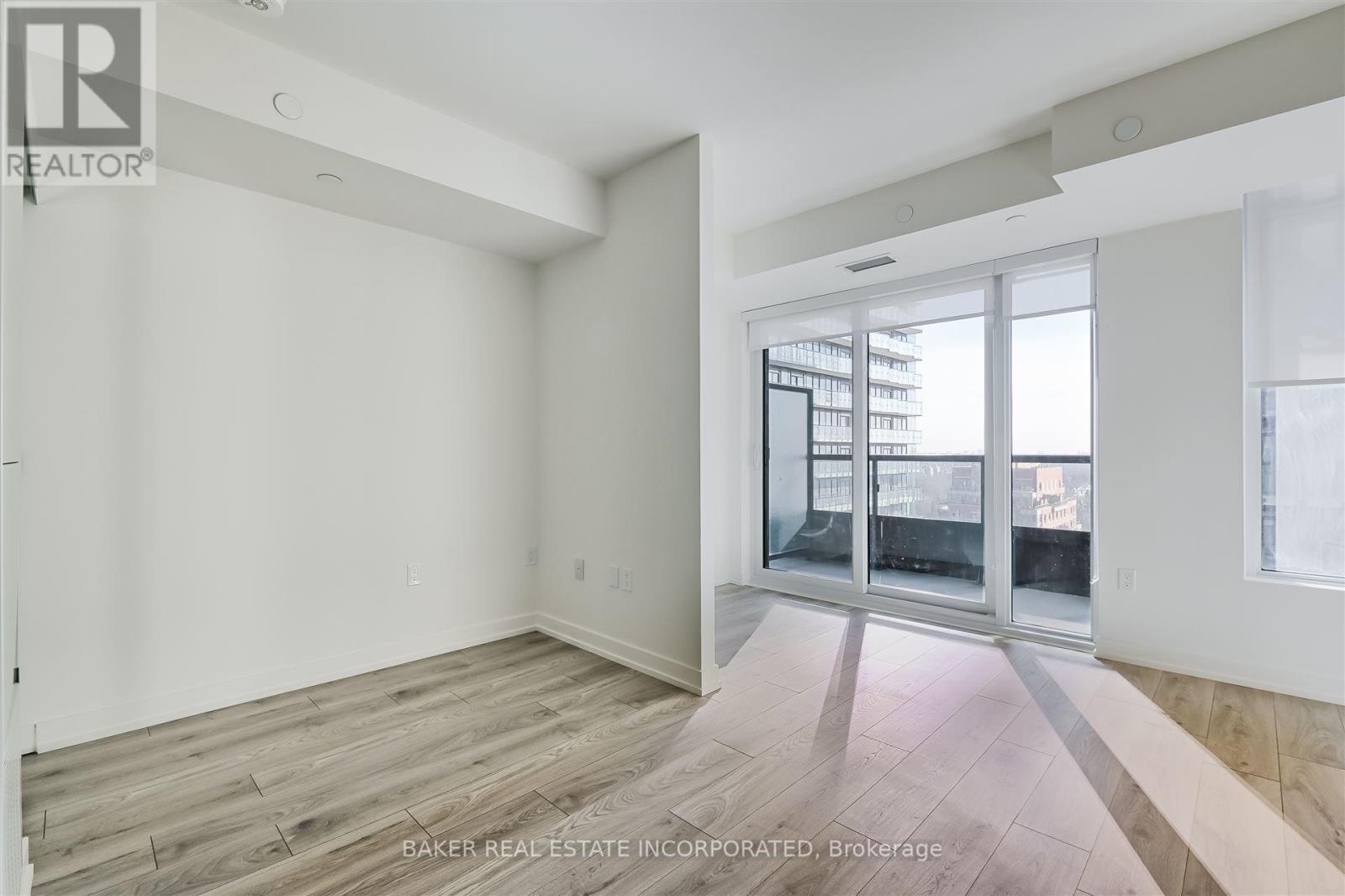 1801 - 223 Redpath Avenue, Toronto, Ontario  M4P 0E8 - Photo 7 - C12203438