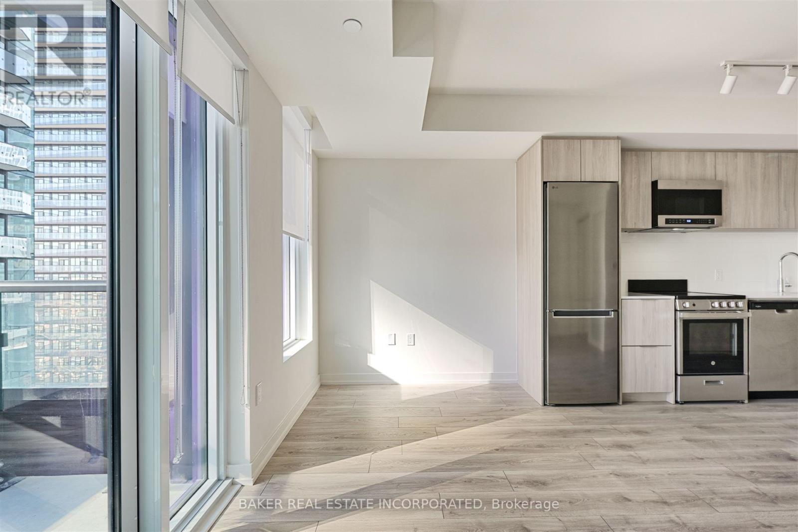 1801 - 223 Redpath Avenue, Toronto, Ontario  M4P 0E8 - Photo 9 - C12203438