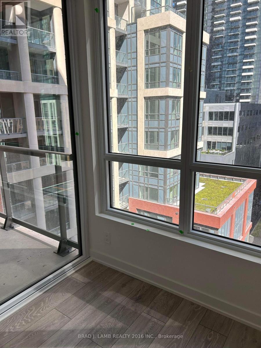 1115 - 108 Peter Street, Toronto, Ontario  M5V 0W2 - Photo 7 - C12203456