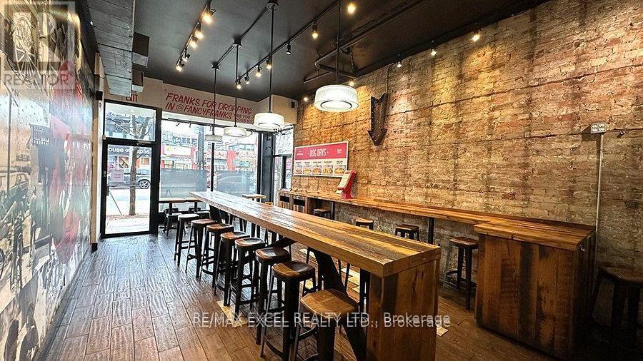 326 College Street, Toronto (University), Ontario  M5T 1S3 - Photo 4 - C12203496