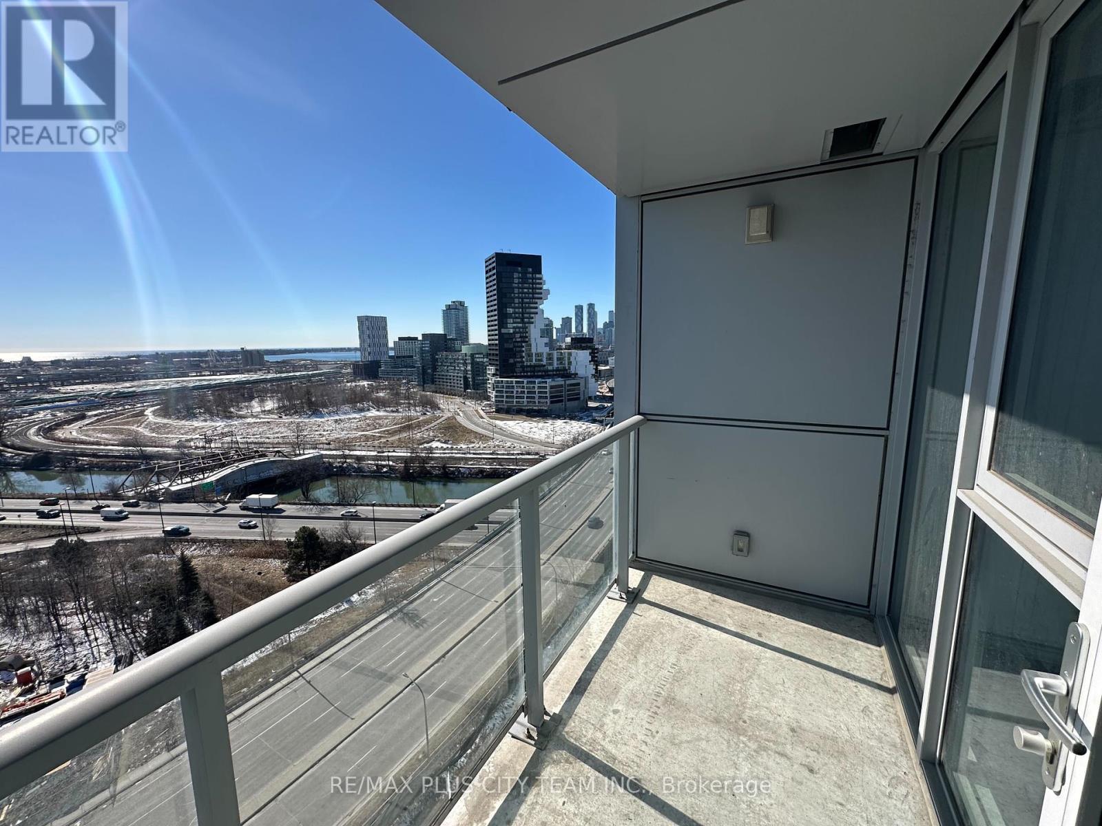 1406 - 15 Baseball Place, Toronto, Ontario  M4M 0E6 - Photo 14 - E12203457