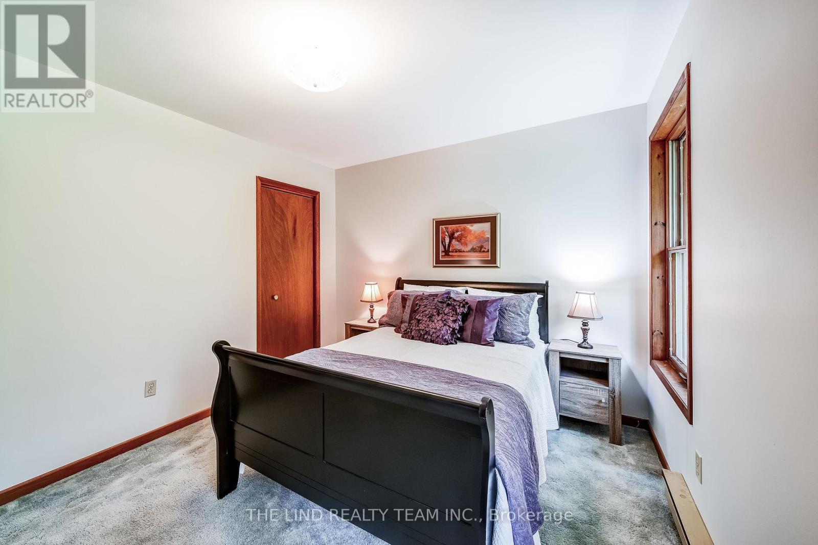 5205 10th Side Road, Innisfil, Ontario  L0L 1L0 - Photo 14 - N12203360