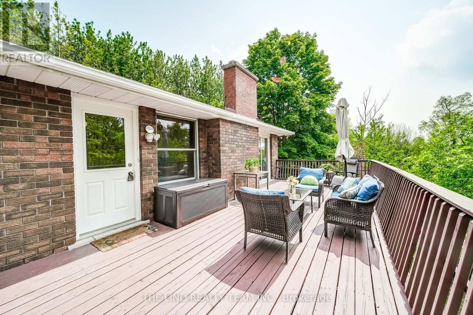 5205 10th Side Road, Innisfil, Ontario  L0L 1L0 - Photo 7 - N12203360