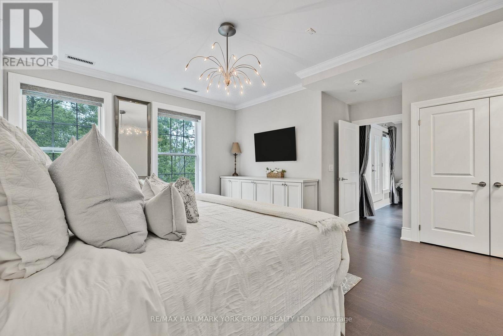 209 - 10360 Islington Avenue, Vaughan (Kleinburg), Ontario  L0J 1C0 - Photo 16 - N12203439