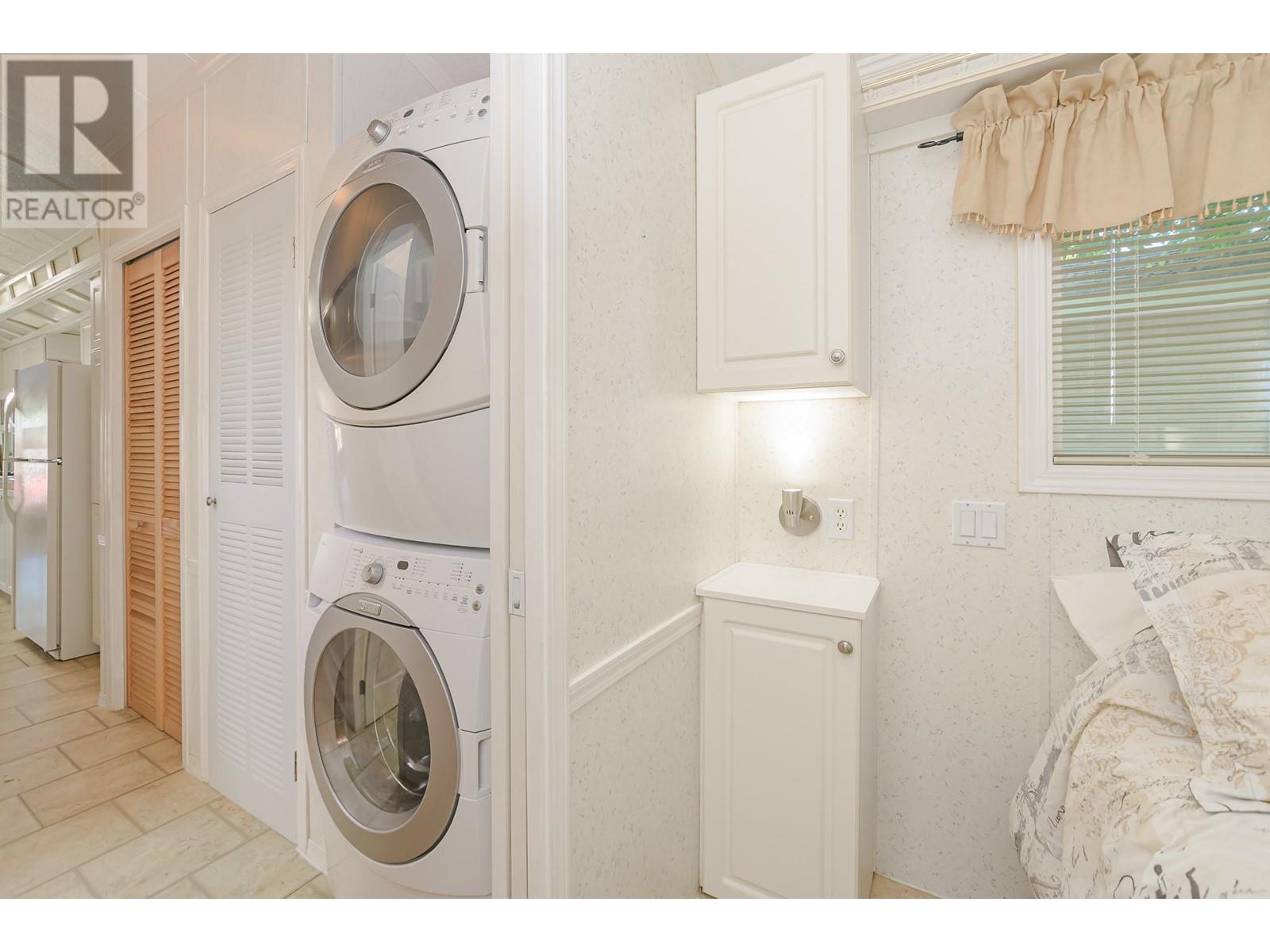 8216 97a Highway Unit# 16, Mara, British Columbia  V0E 2K0 - Photo 22 - 10350916