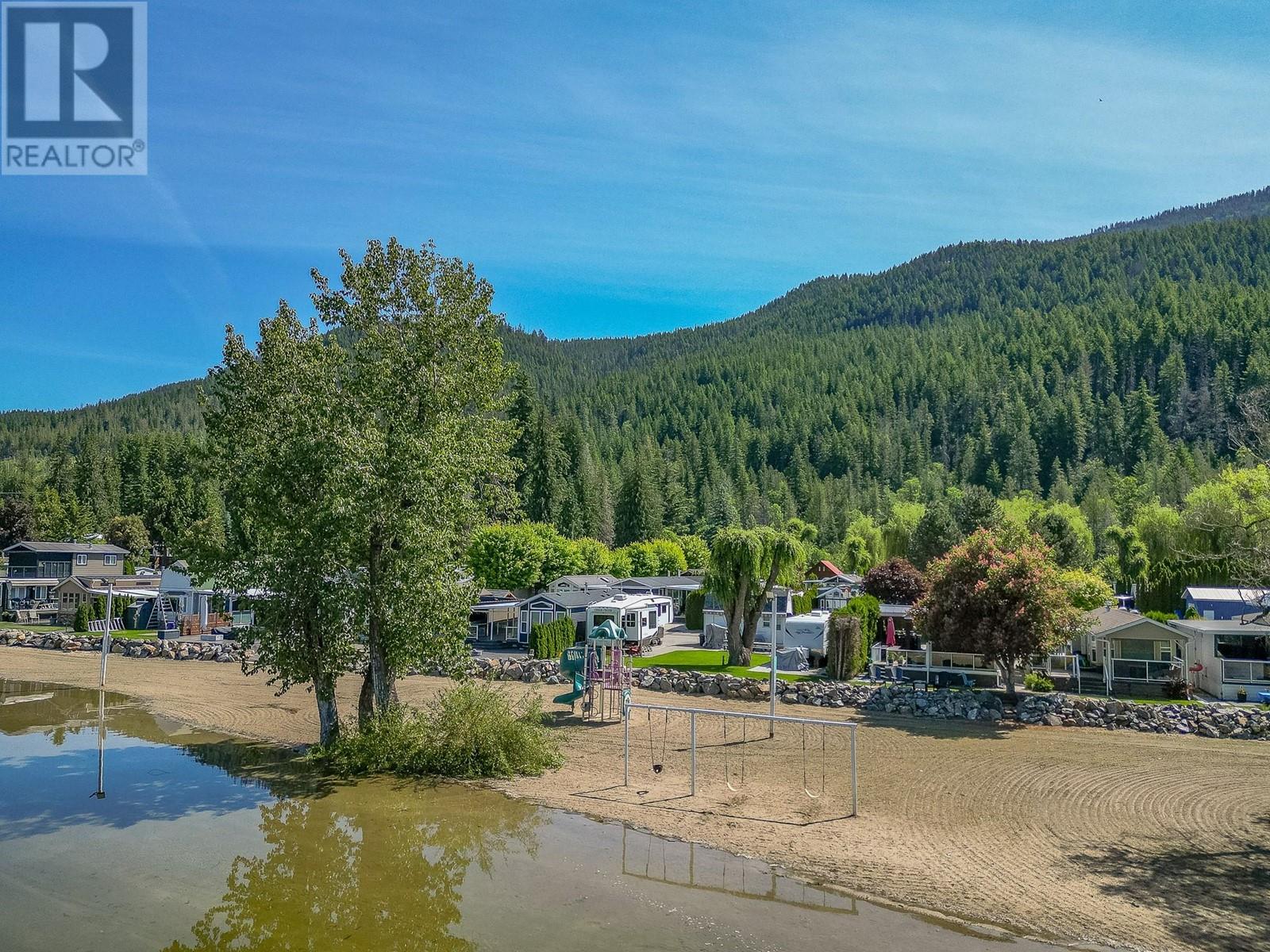 8216 97a Highway Unit# 16, Mara, British Columbia  V0E 2K0 - Photo 52 - 10350916