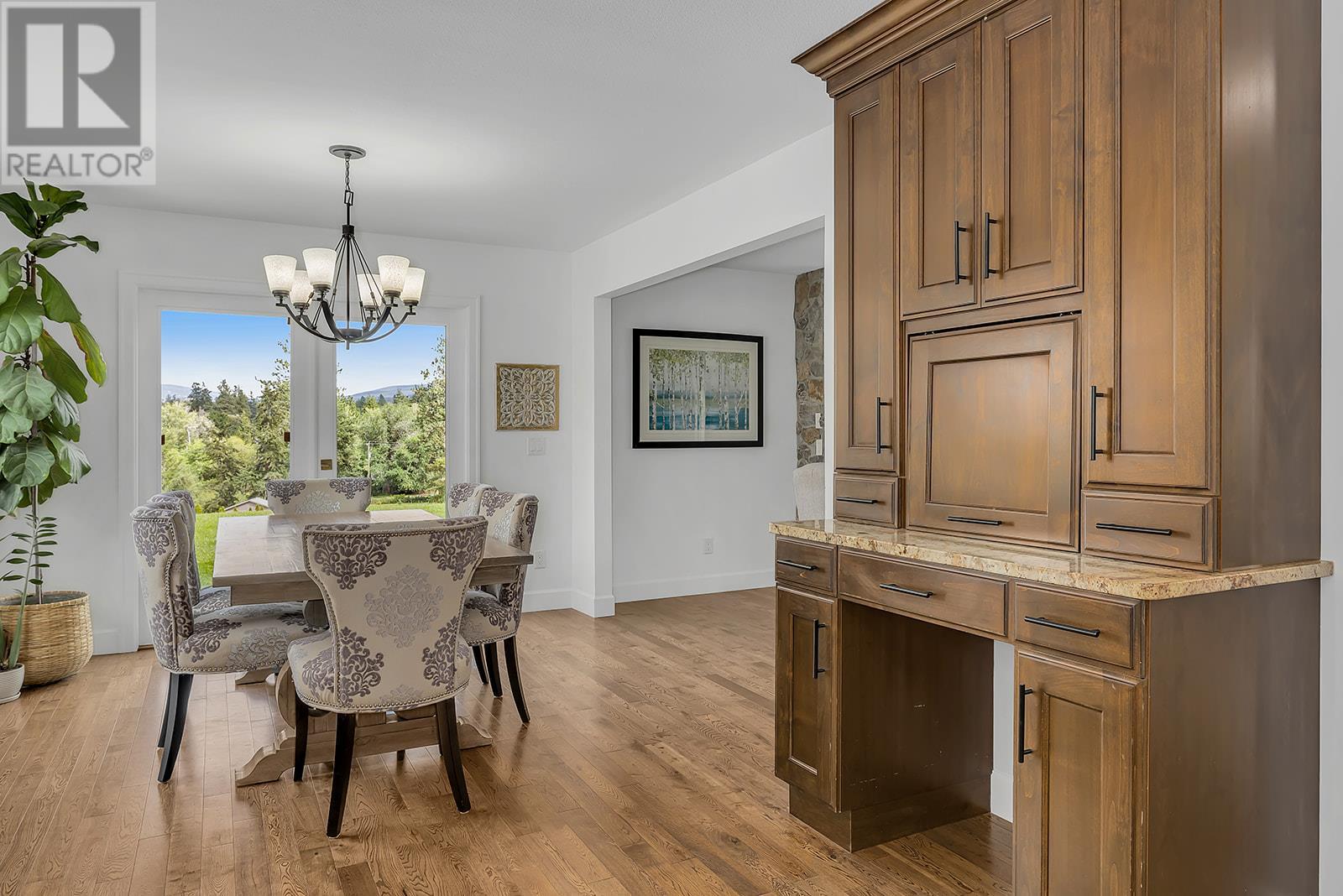 Property at 2378 Saucier Road image 5