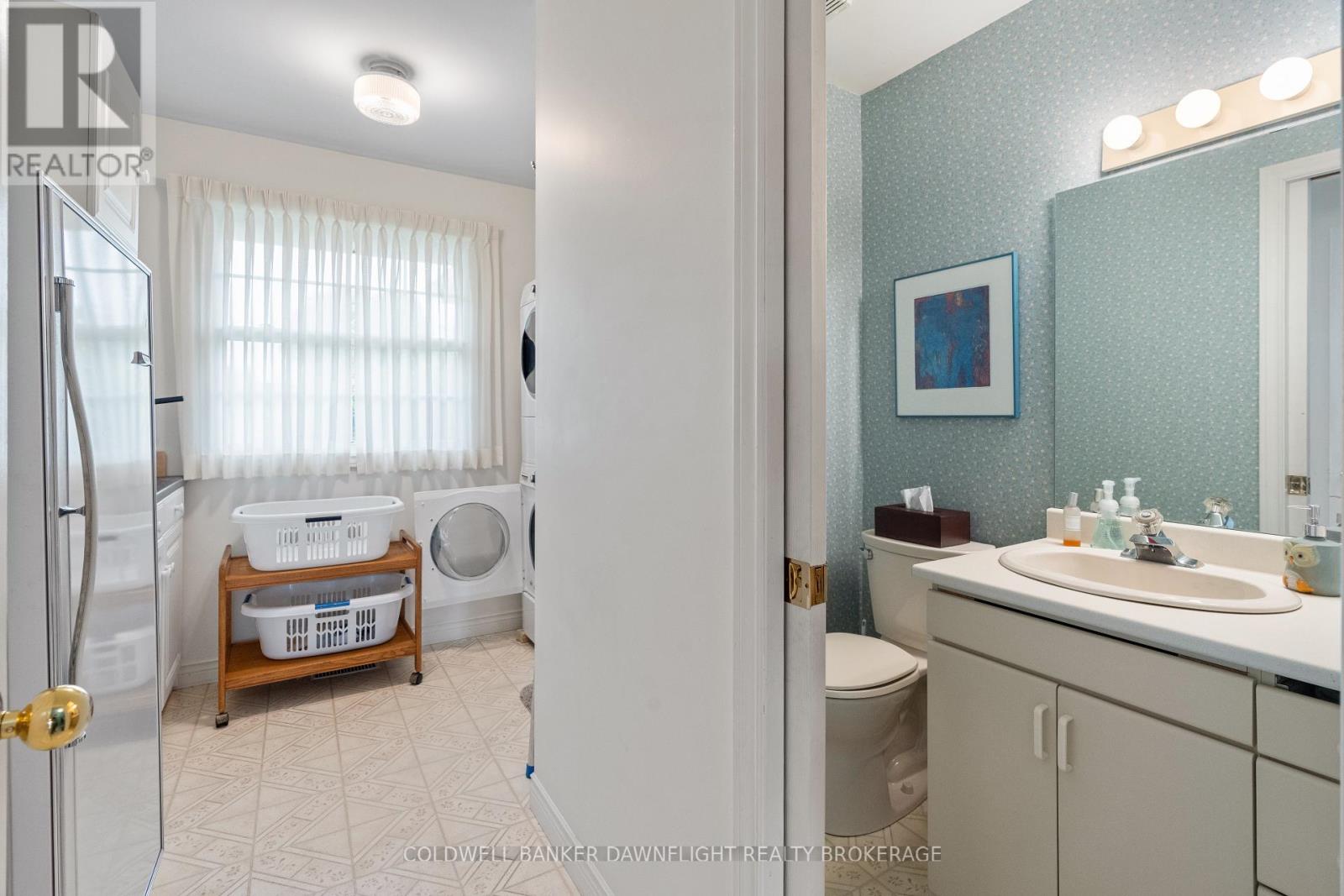 269 Rivers Boulevard, South Huron, Ontario N0M 1S1 - Photo 30 - X12203536