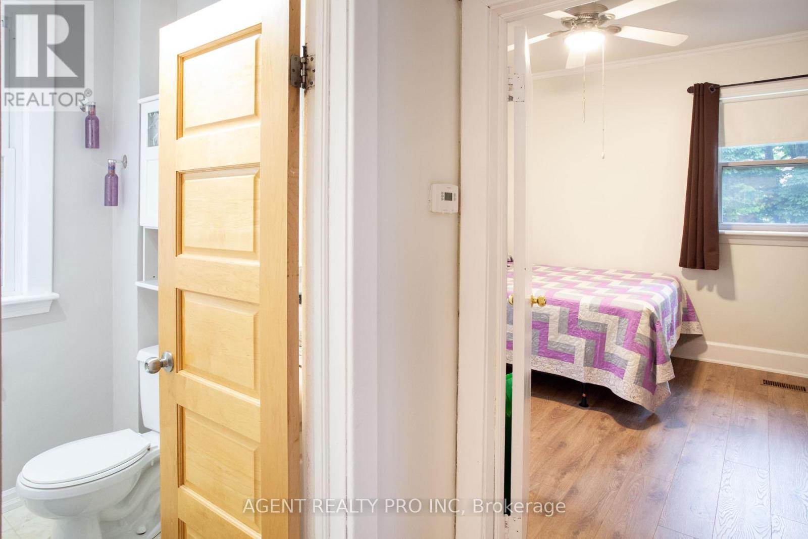 Photo 9 of 27 for 115 East Street E