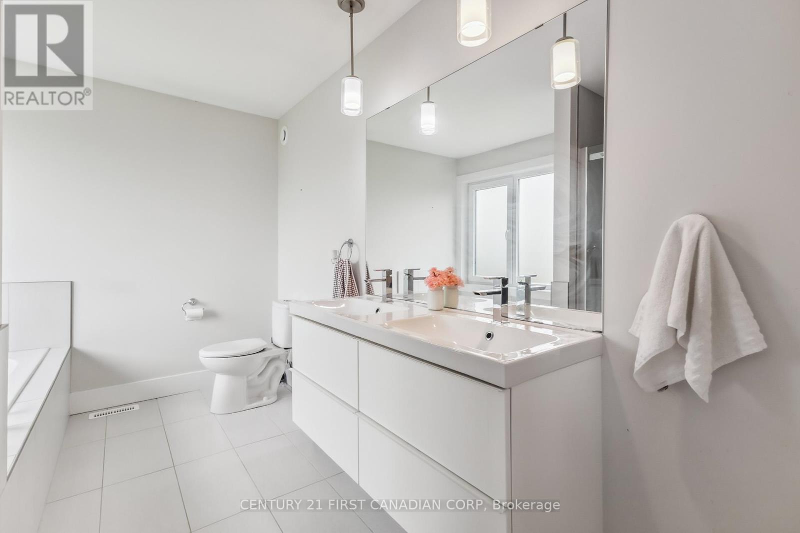 67 - 41 Earlscourt Terrace, Middlesex Centre, Ontario N0L 1R0 - Photo 32 - X12203554