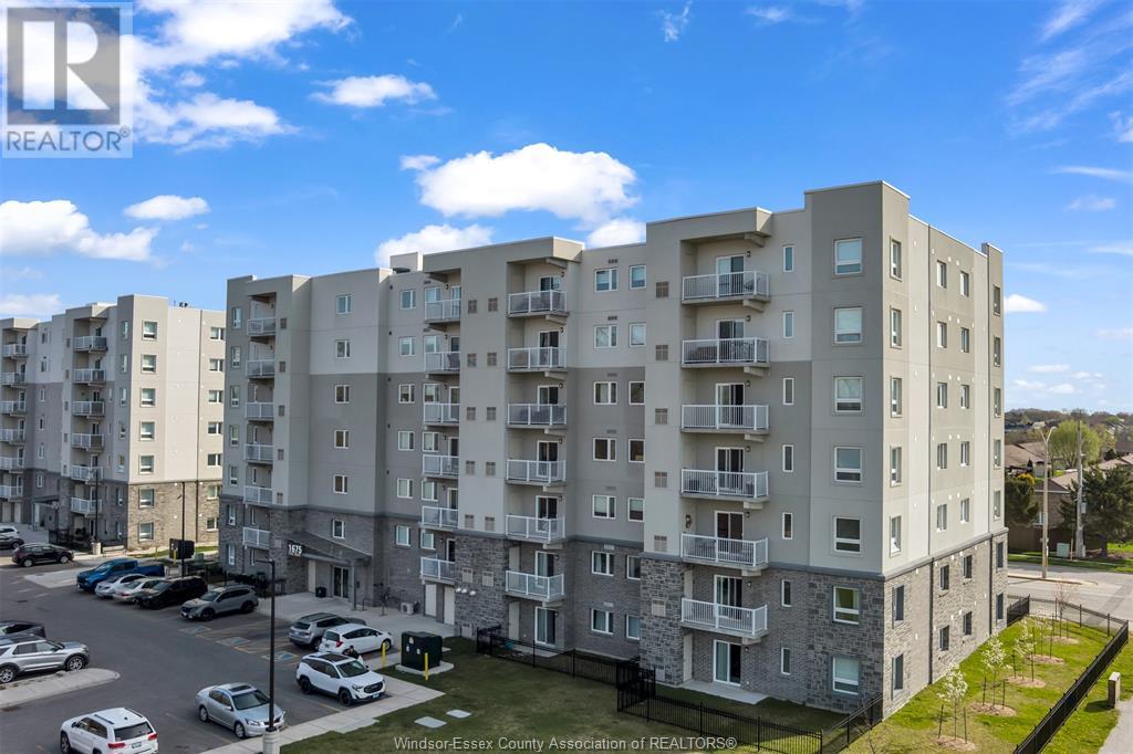 MLS# 25014391: 1675 BANWELL STREET Unit# 705, Windsor, Canada
