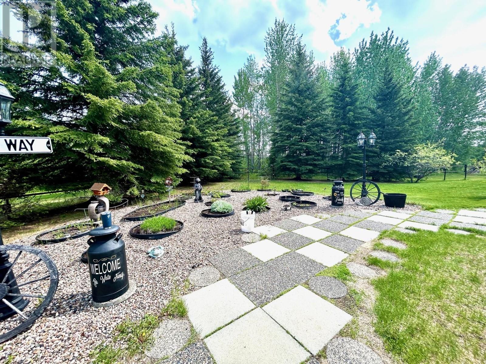 58 Radar Road, Fort Nelson, British Columbia  V0C 1R0 - Photo 29 - R3012384