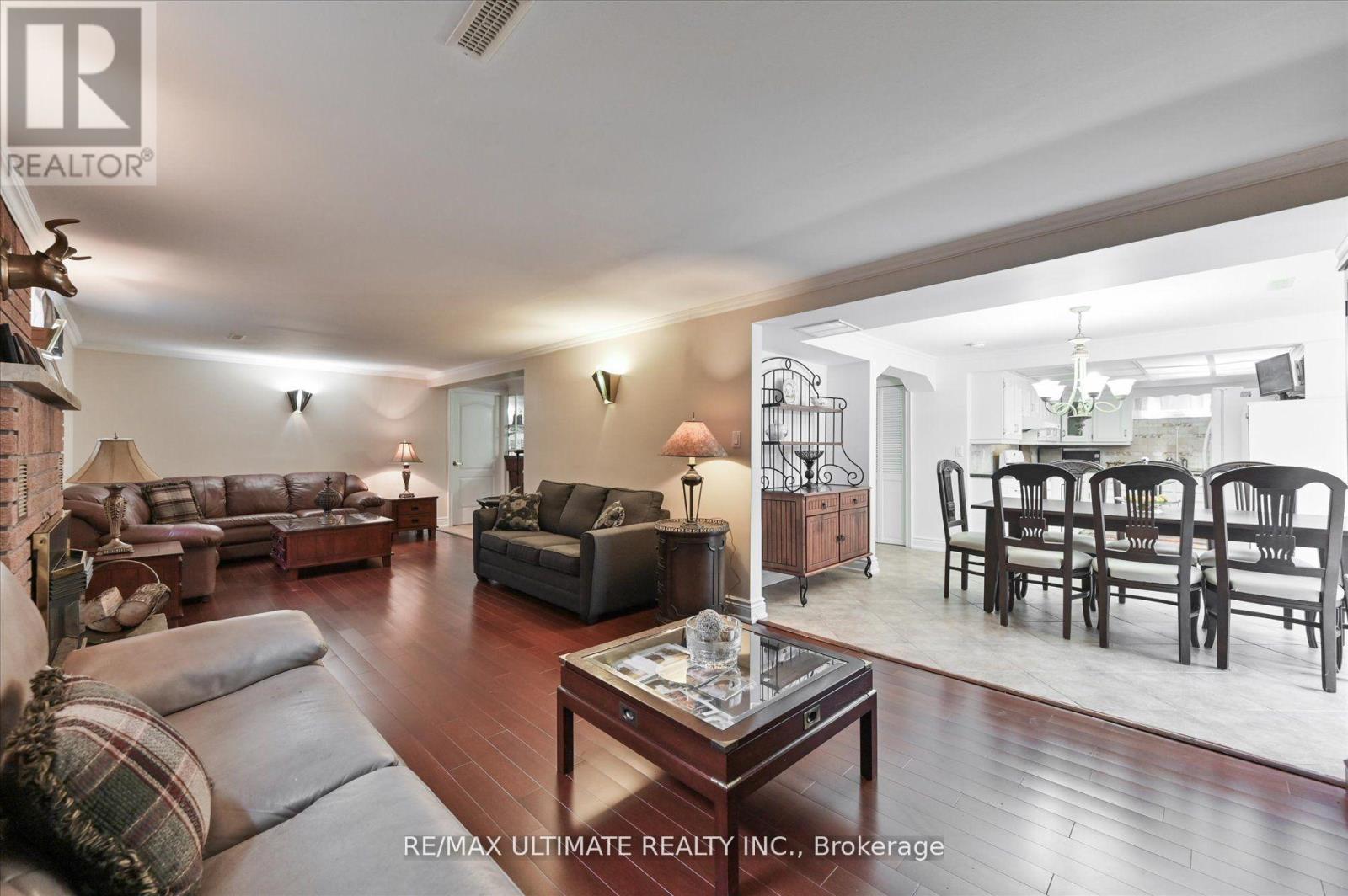 2321 Harcourt Crescent, Mississauga, Ontario  L4Y 3Y7 - Photo 25 - W12203391