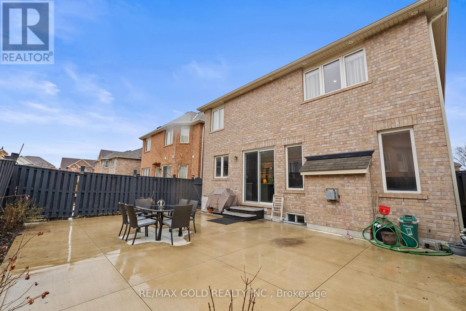 82 Seascape Crescent, Brampton, Ontario  L6P 3C6 - Photo 27 - W12203436