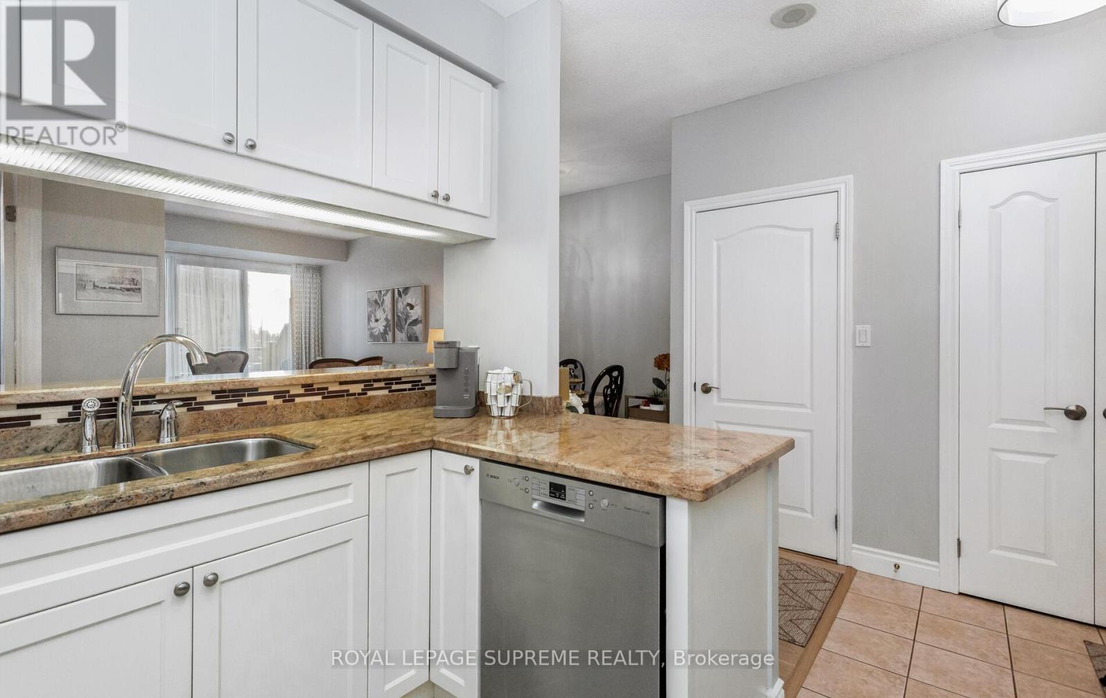 411 - 2 Aberfoyle Crescent, Toronto, Ontario  M8X 2Z8 - Photo 20 - W12203459
