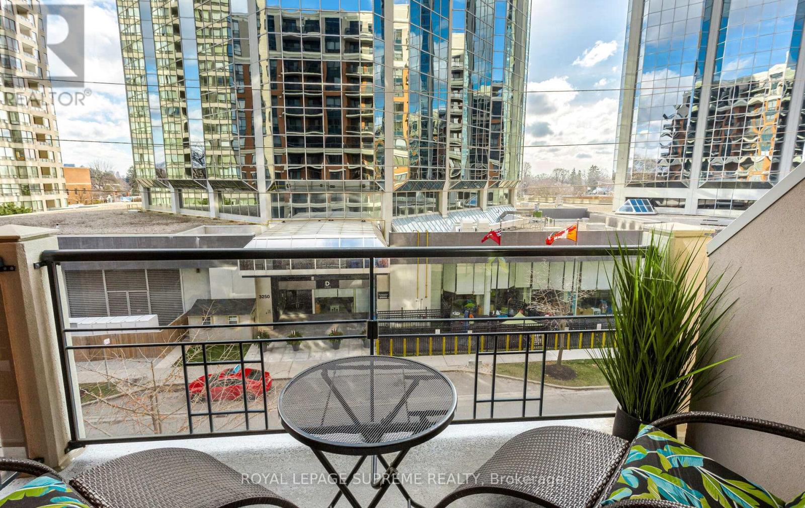 411 - 2 Aberfoyle Crescent, Toronto, Ontario  M8X 2Z8 - Photo 35 - W12203459