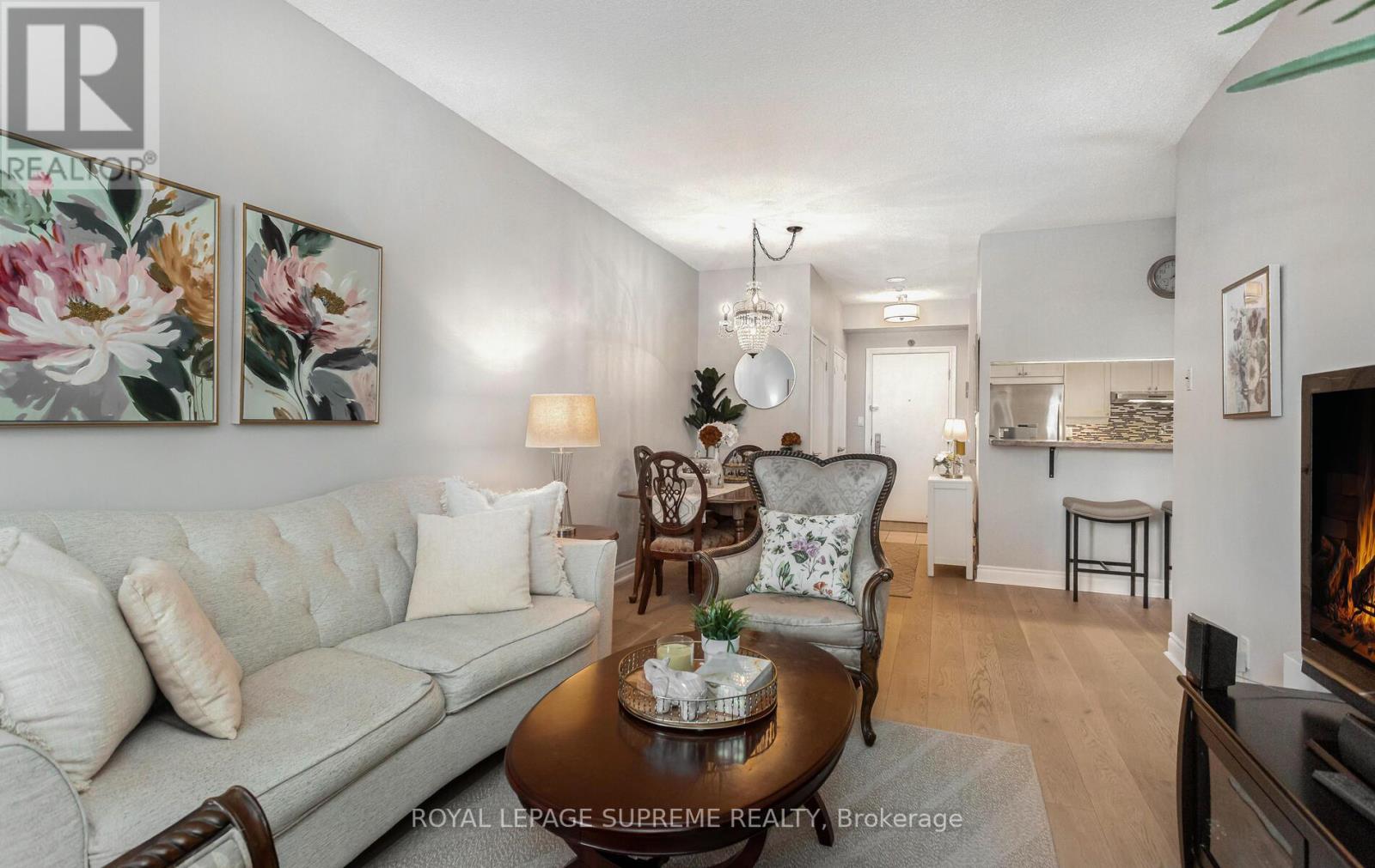 411 - 2 Aberfoyle Crescent, Toronto, Ontario  M8X 2Z8 - Photo 8 - W12203459