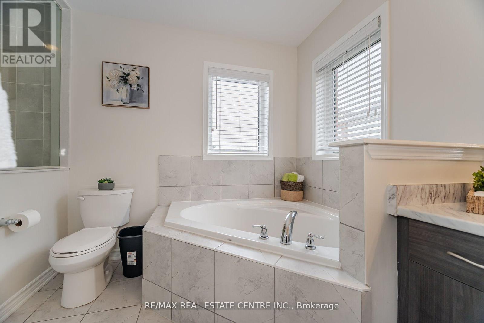 48 Enford Crescent, Brampton, Ontario  L7A 4C7 - Photo 27 - W12203465