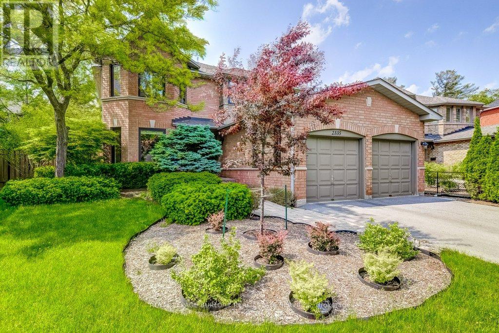 2335 Ridge Landing, Oakville, Ontario  L6M 3M8 - Photo 2 - W12203509