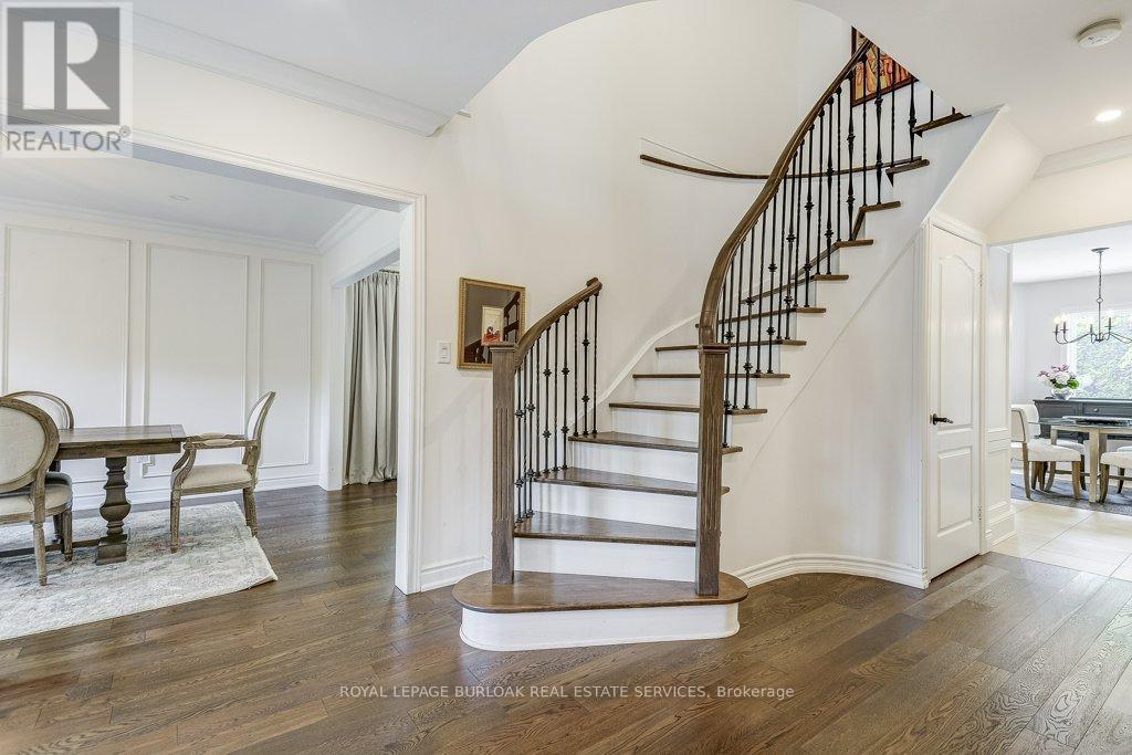 2335 Ridge Landing, Oakville, Ontario  L6M 3M8 - Photo 4 - W12203509