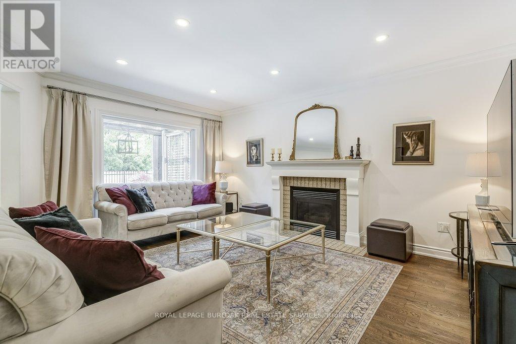 2335 Ridge Landing, Oakville, Ontario  L6M 3M8 - Photo 7 - W12203509