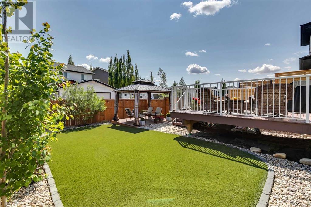 36 Fireside Link, Cochrane, Alberta  T4C 2T1 - Photo 3 - A2226351