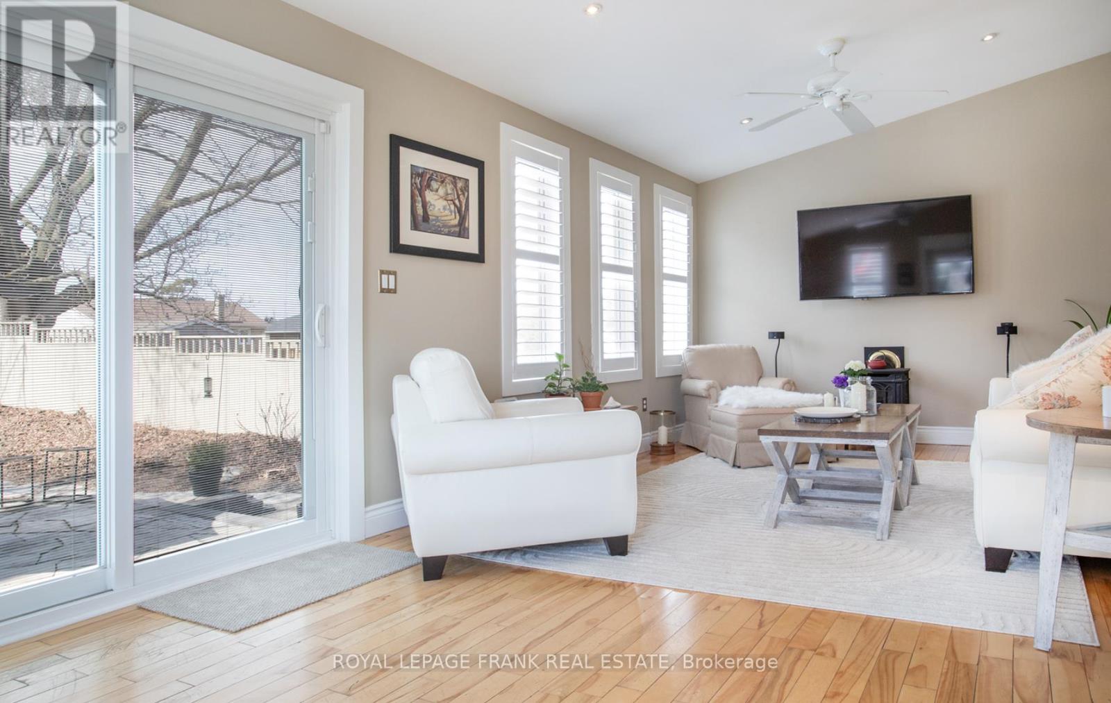 600 Centre Street N, Whitby, Ontario  L1N 4T6 - Photo 19 - E12203199