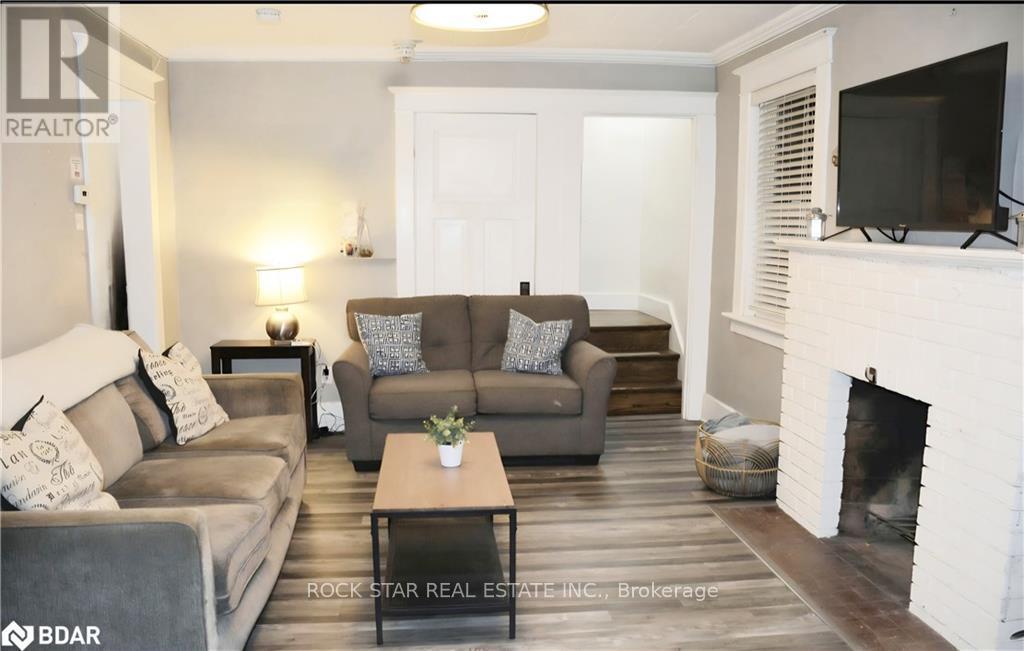 Property at 59 LAUREL STREET image 5