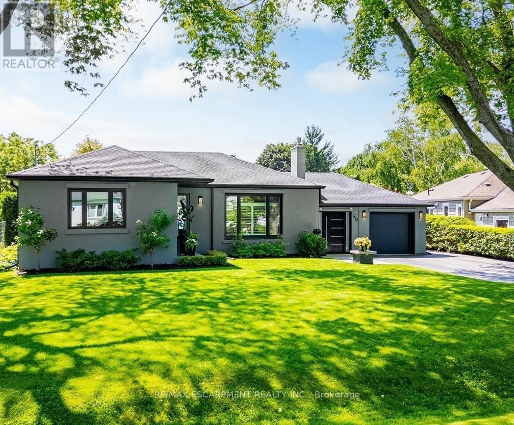 56 OAKLEY COURT, Hamilton, Ontario