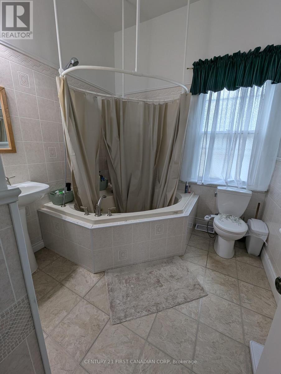 366 Salisbury Street, London East, Ontario  N5Y 3B1 - Photo 16 - X12196859