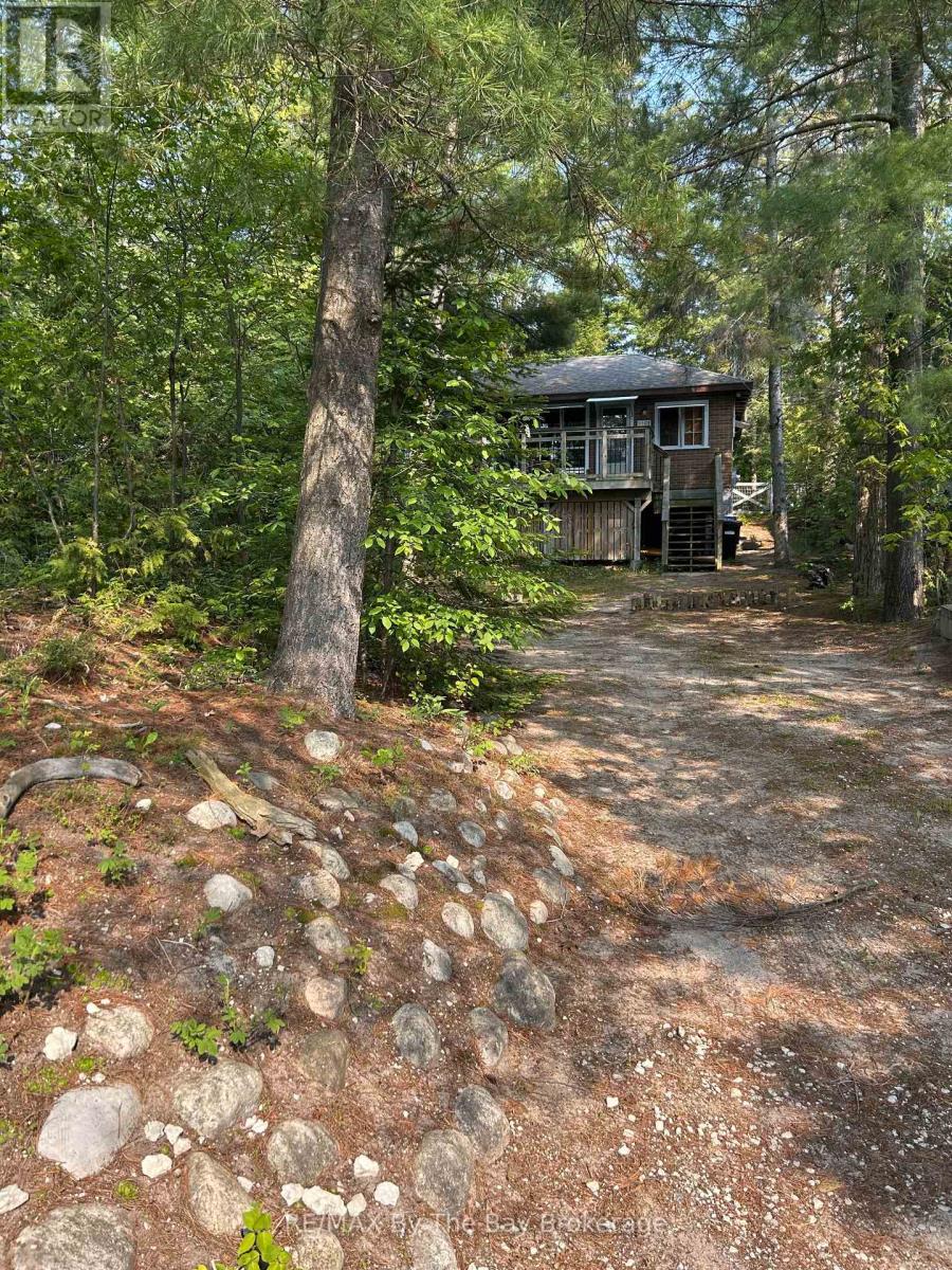 Property at 1191 RIVER ROAD E image 3