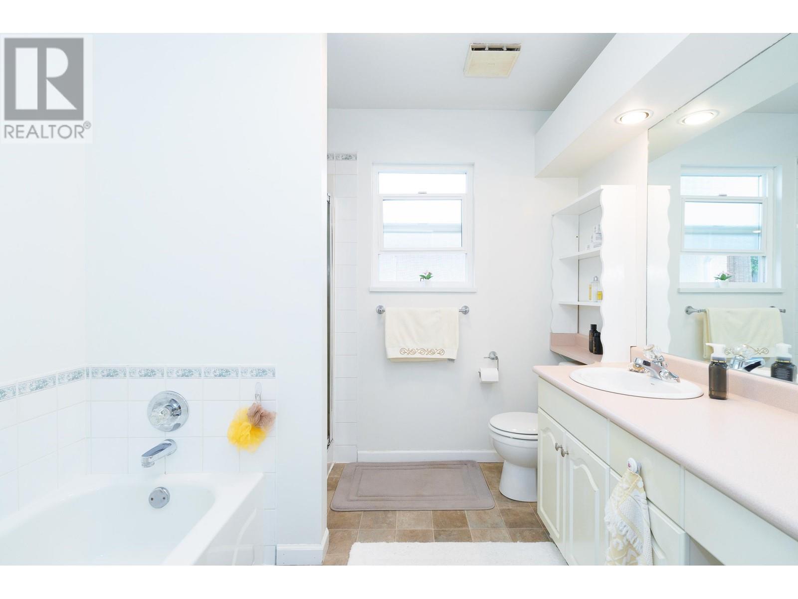 11651 230b Street, Maple Ridge, British Columbia  V2X 1Z4 - Photo 21 - R3012448