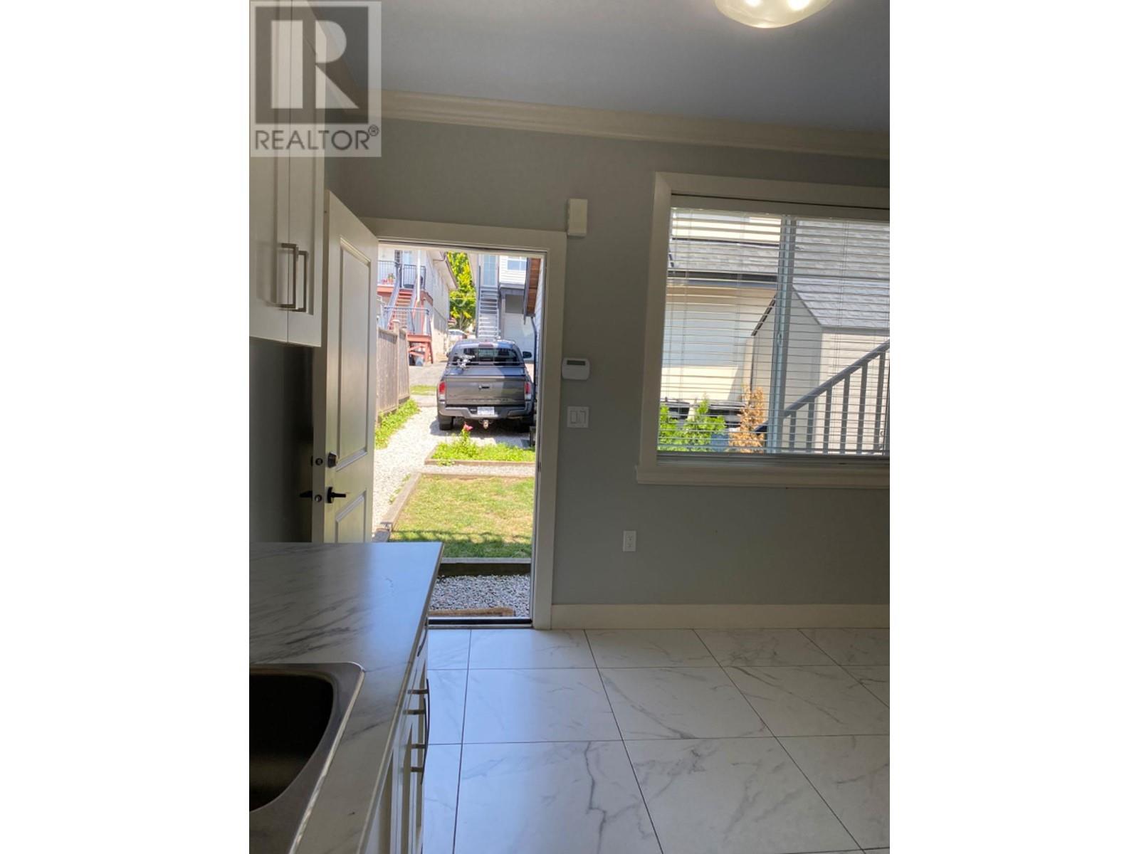 West Bsmt 717 E 61 Avenue, Vancouver, British Columbia  V5X 2C1 - Photo 10 - R3012454