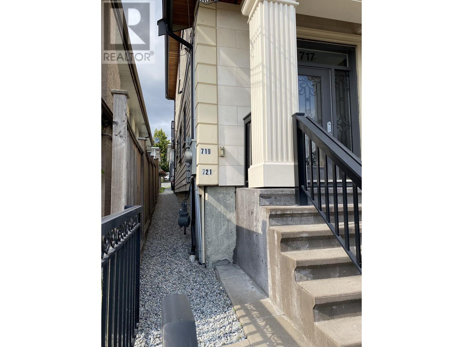 West Bsmt 717 E 61 Avenue, Vancouver, British Columbia  V5X 2C1 - Photo 2 - R3012454